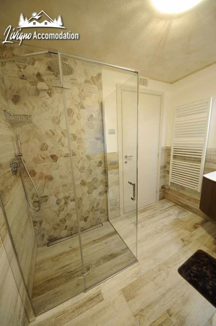 Alpen Flower By Livigno Accomodation Номер фото