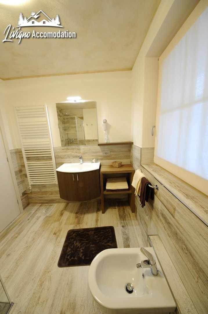 Alpen Flower By Livigno Accomodation Номер фото